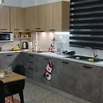 Effie's House *