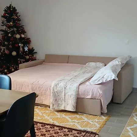 Effie's House * Visoka
