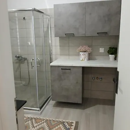 Effie's House