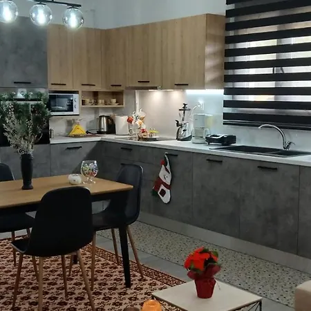 Effie's House Visoká