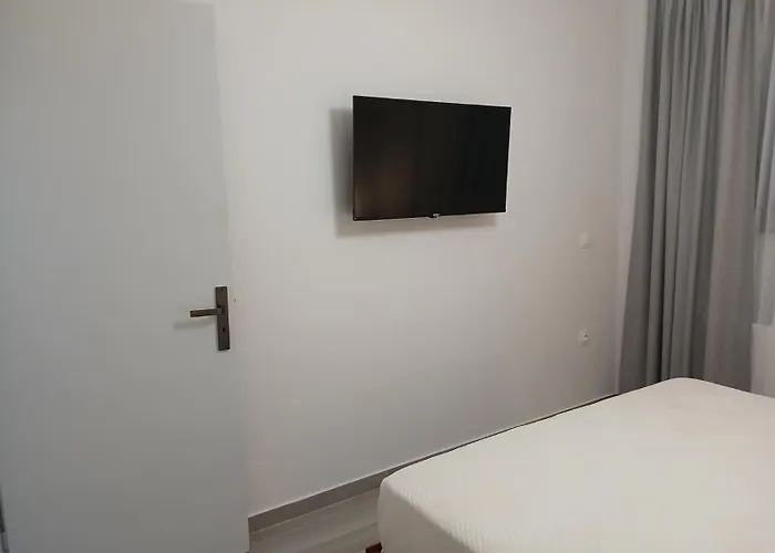 Effie's House Appartement Visoká